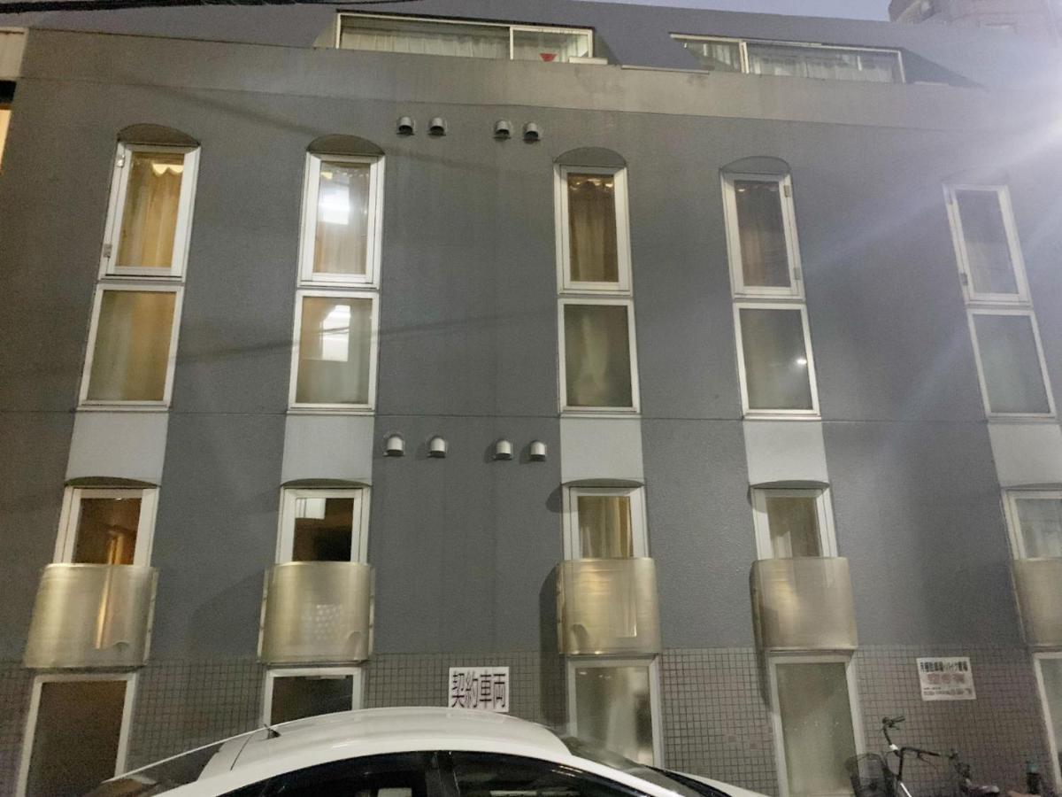 Apartment Shinjuku 新宿徒步圈!西新宿!都厅!新宿中央公园!2分钟步行到地铁!高速无限制网络!精致公寓autolock!104 Präfektur Tokio